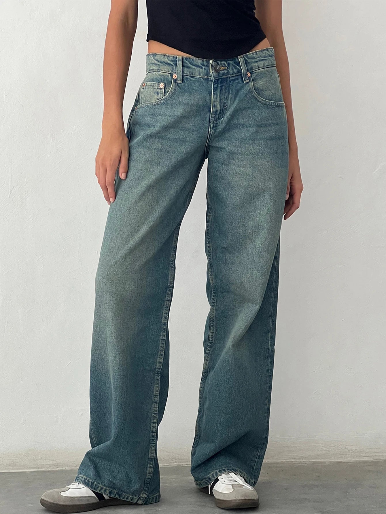 MALEA JEANS IN HELLWASCHUNG