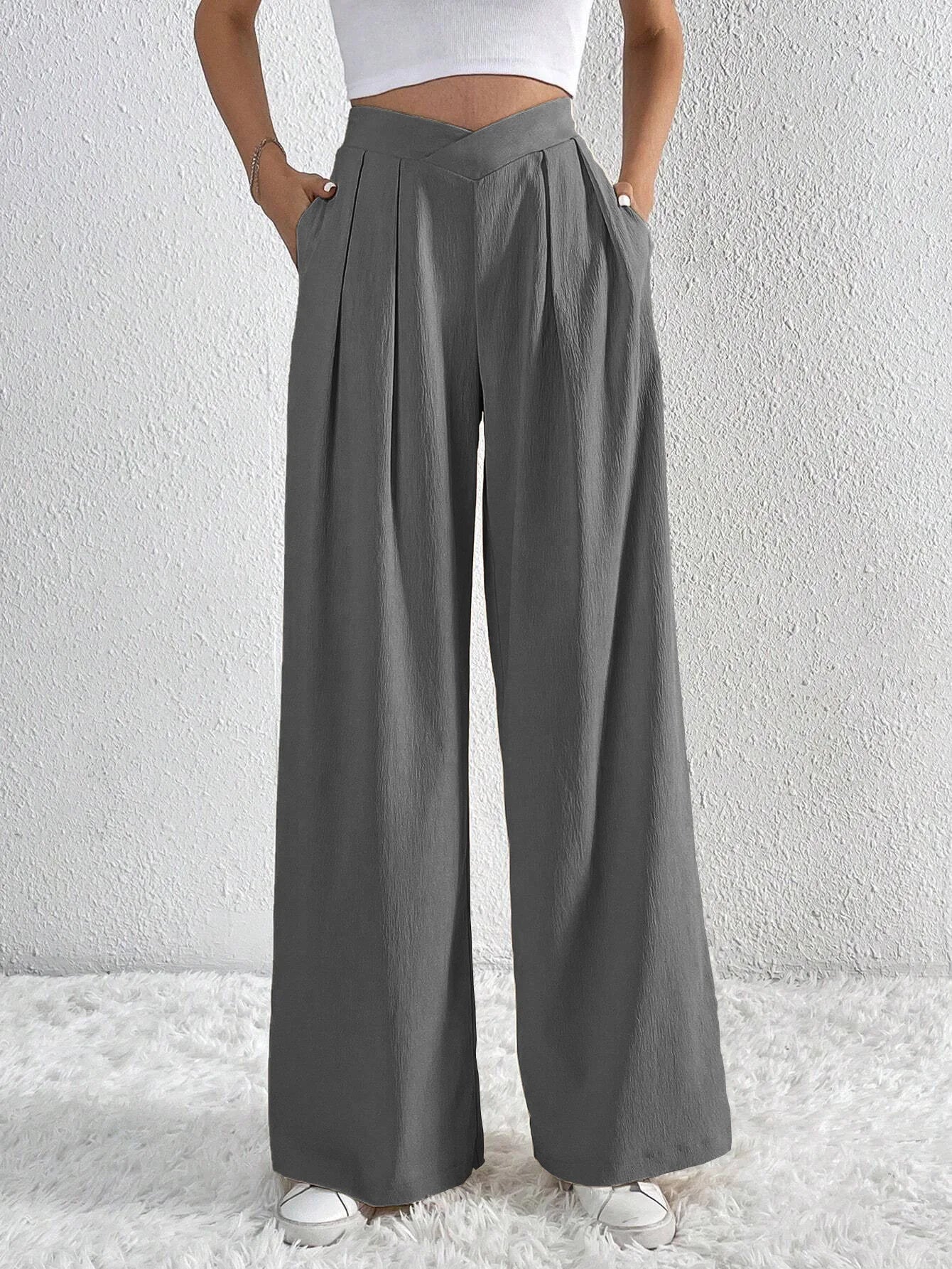 LORENA WEITE STOFFHOSE MIT HIGH-WAIST UND FALTENDETAIL