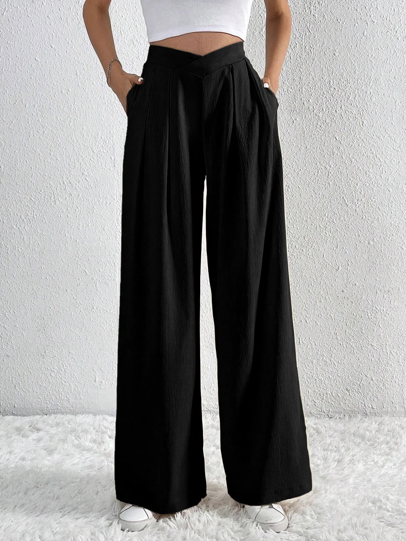 LORENA WEITE STOFFHOSE MIT HIGH-WAIST UND FALTENDETAIL