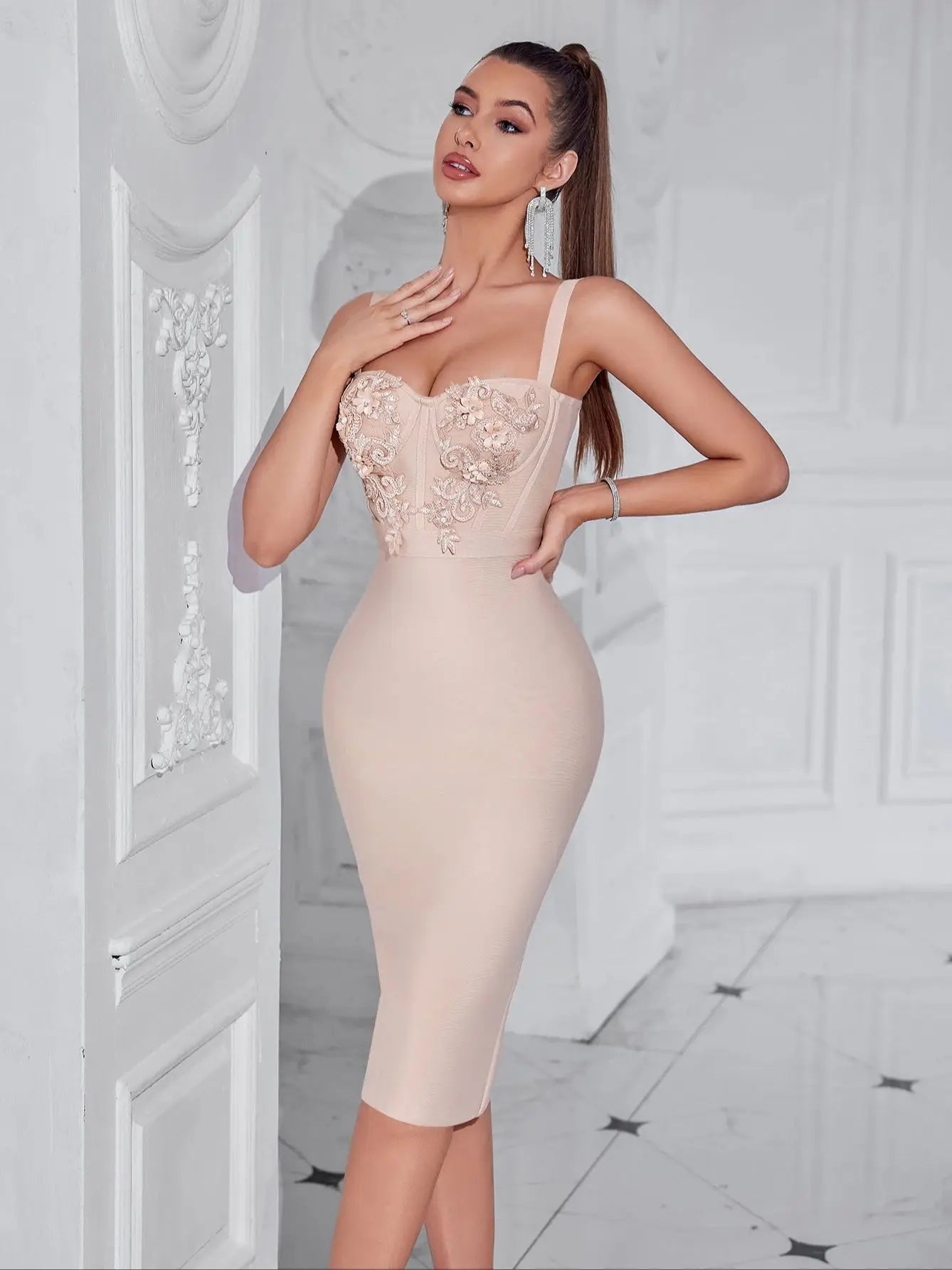 Adyce 2024 Neue Sommer Spaghetti -Straße Verbandskleid für Frauen sexy ärmellose Abendstickte Nachtpartykleider Vestidos 8