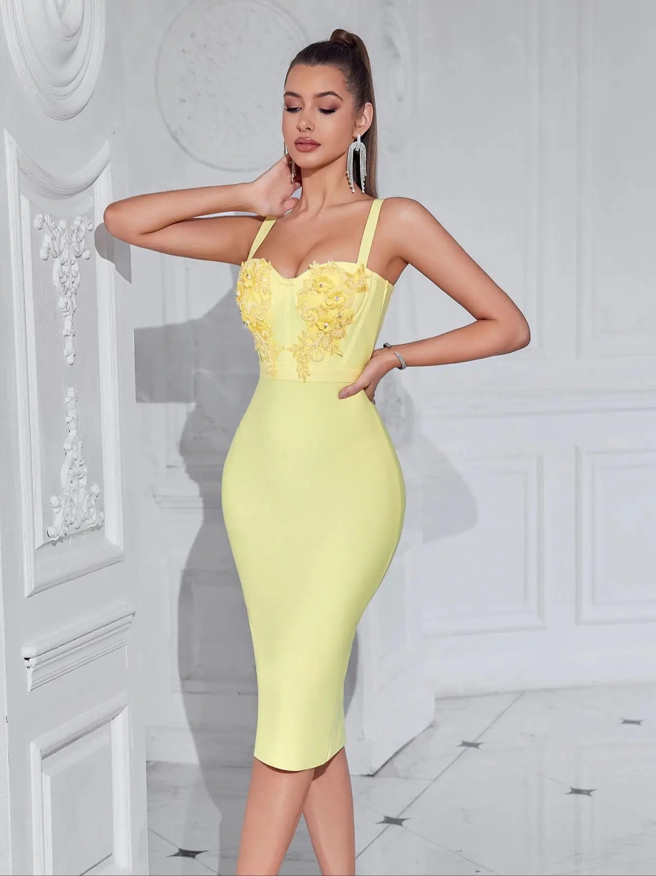Adyce 2024 Neue Sommer Spaghetti -Straße Verbandskleid für Frauen sexy ärmellose Abendstickte Nachtpartykleider Vestidos 9