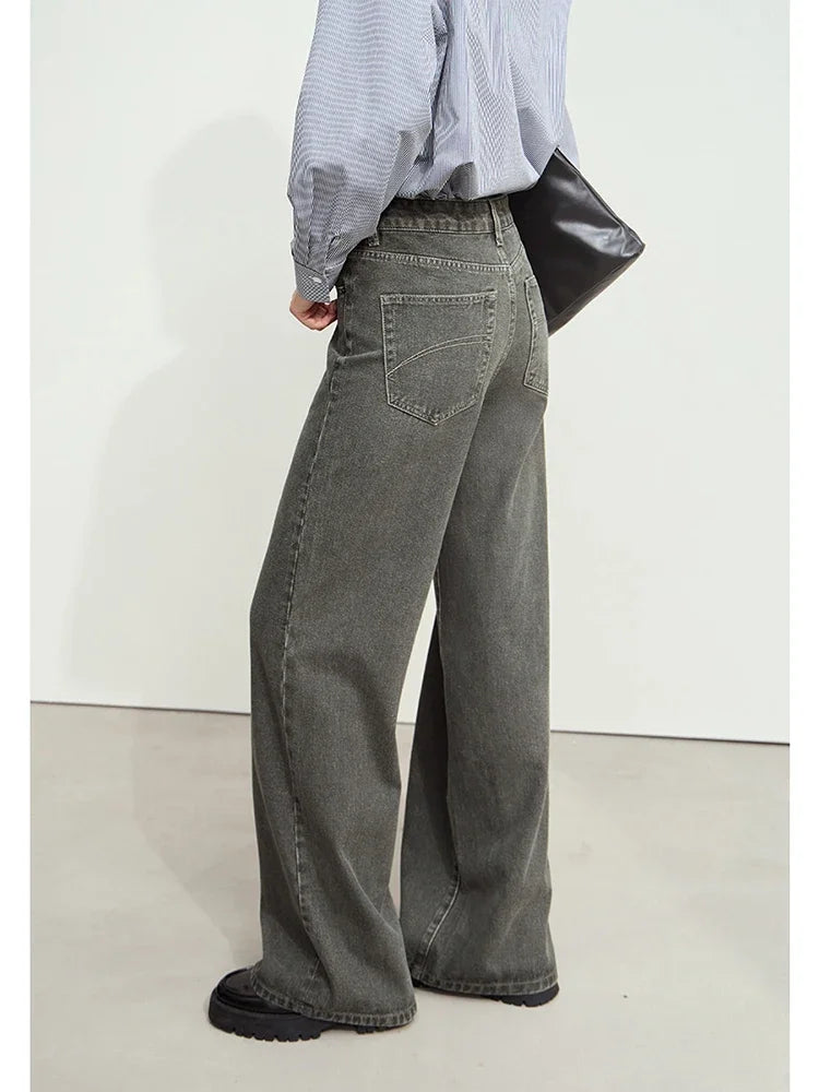 MILANO DENIMHOSE GERADE GESCHNITTEN IM MINIMAL STYLE MIT HIGH WAIST