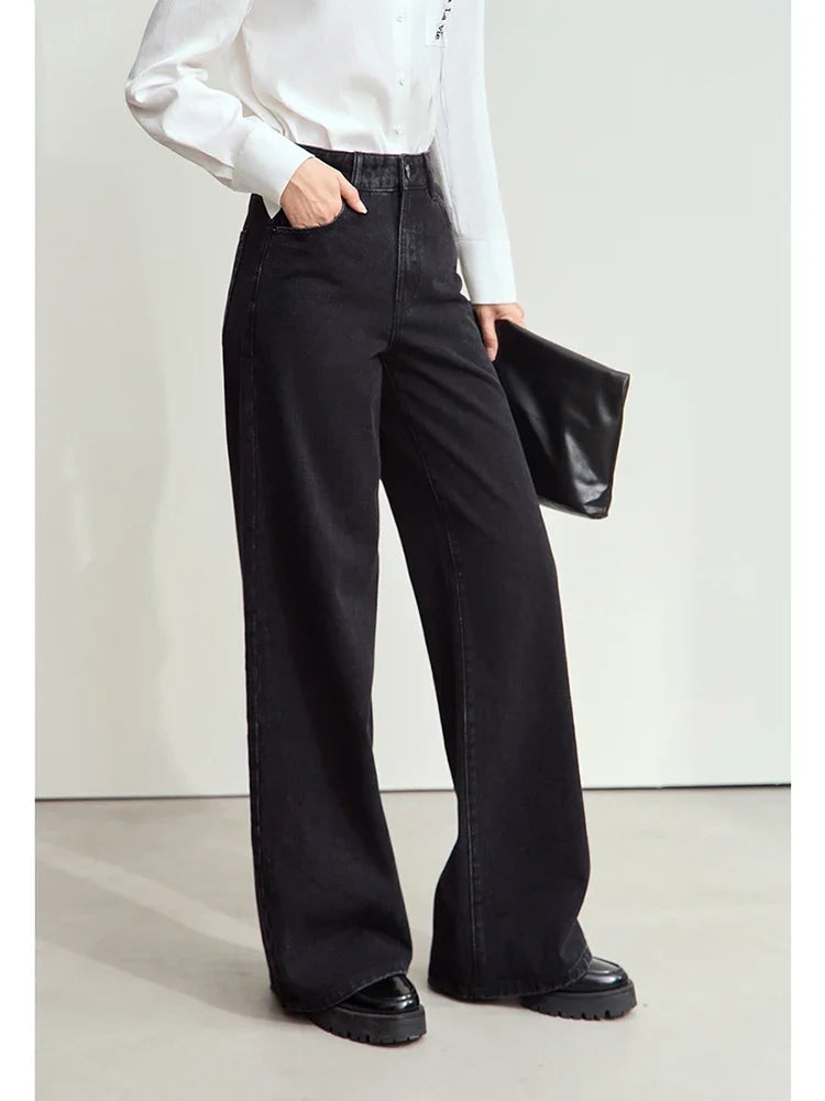 MILANO DENIMHOSE GERADE GESCHNITTEN IM MINIMAL STYLE MIT HIGH WAIST