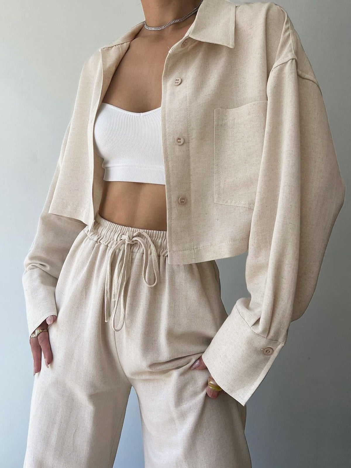 Frederieke – Set mit Kragen 1