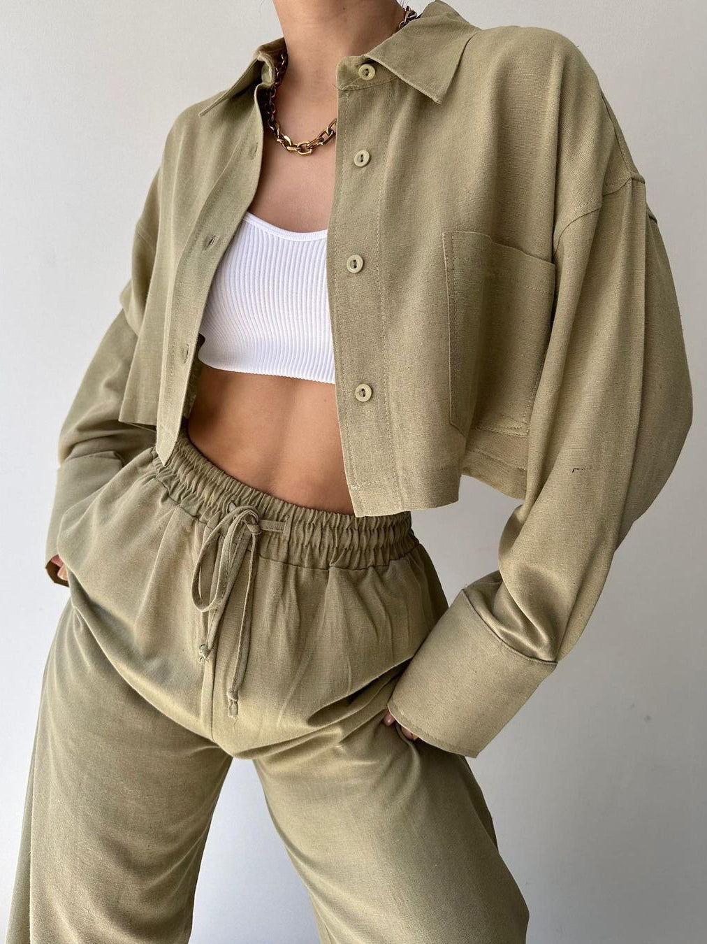 Frederieke – Set mit Kragen 5
