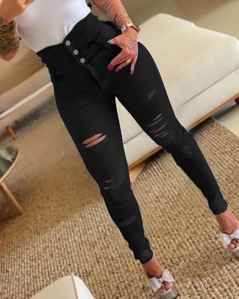 CALVARA ZERRISSENE HIGH-WAIST JEANS DAMEN – FIGURBETONT & TRENDY