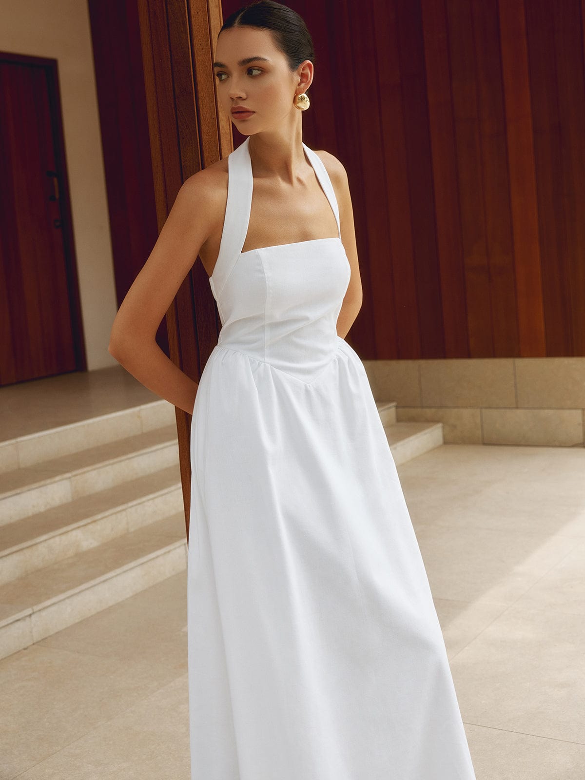 LEONORA MAXIKLEID – EIN RAFFINIERTES RÜCKENFREIES SOMMERKLEID FÜR FRAUEN
