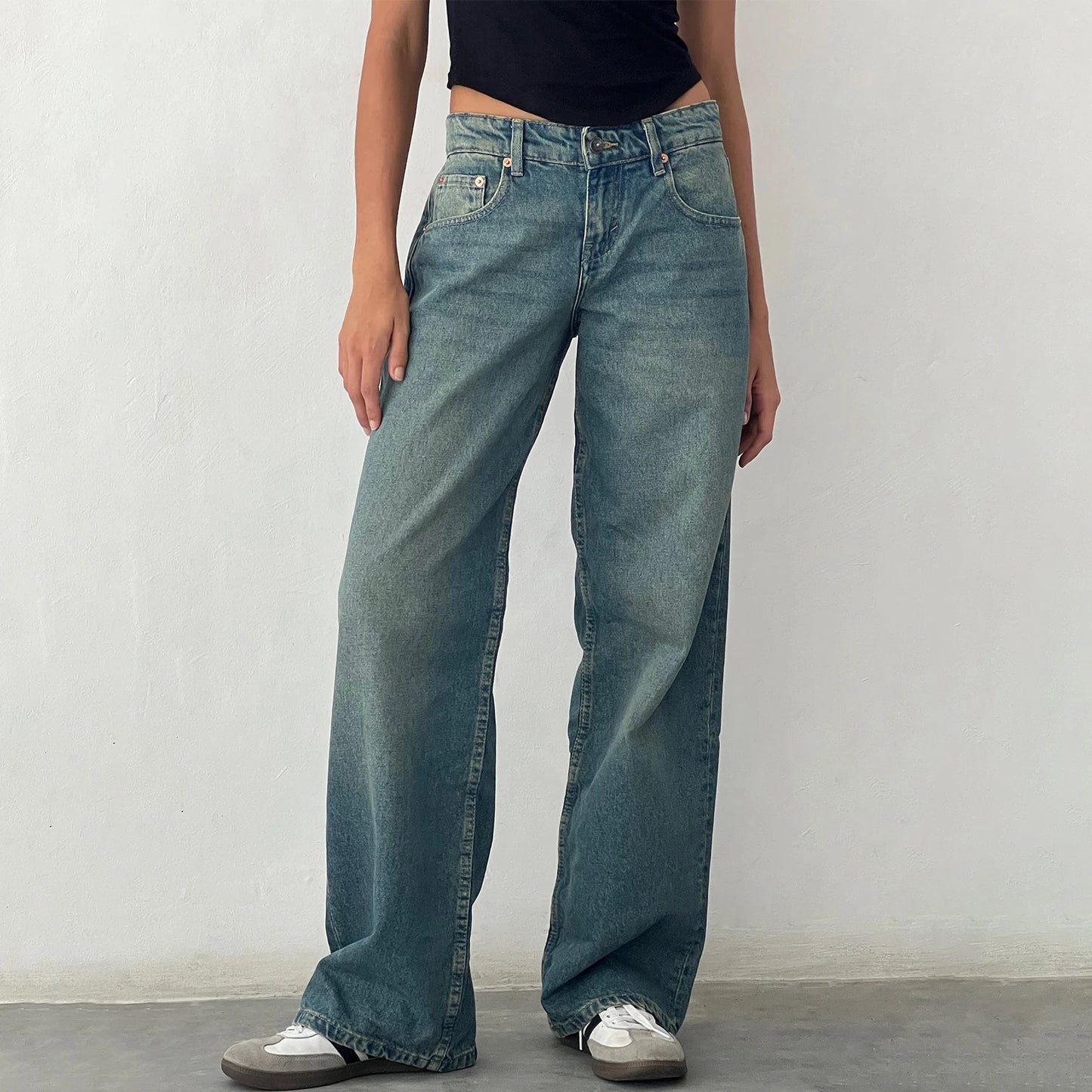 MAYA JEANS – WEIT & LÄSSIG MIT RETRO-LOOK