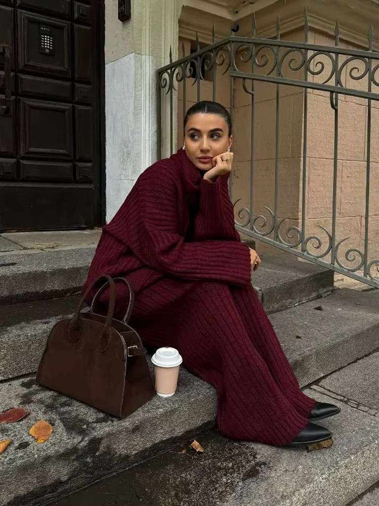 Diora- Loungewear-Set mit Schal 3