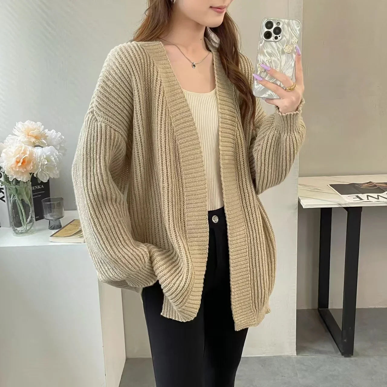 KUSHIRO STRICKJACKE OVERSIZE AUS RIPPSTRICK MIT TASCHEN