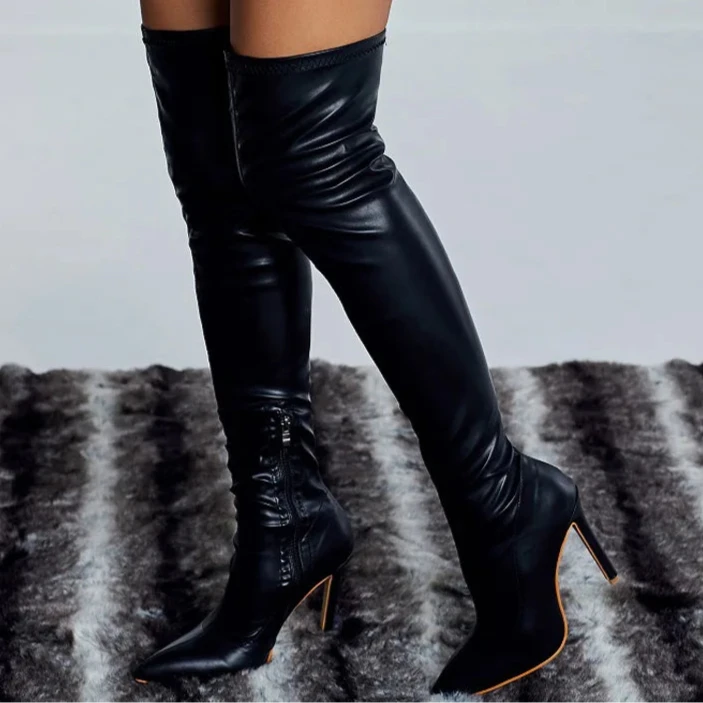 YARA – OVERKNEE-STIEFEL MIT HIGH HEEL UND SPITZER ZEHENPARTIE