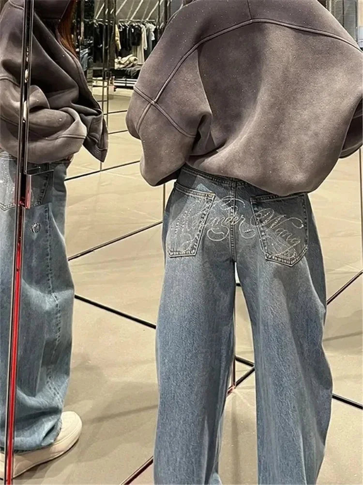 LIVORNO JEANSHOSE MIT STICKEREI UND WEITEM BEIN HIGH WAIST STYLE
