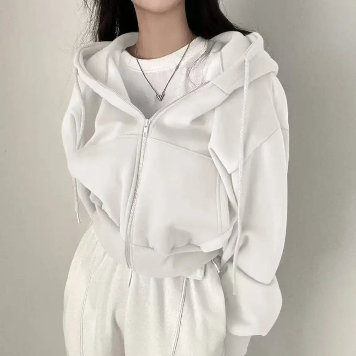 LILOU ZIP-HOODIE – OVERSIZE MIT KAPUZE UND KANGAROOTASCHE