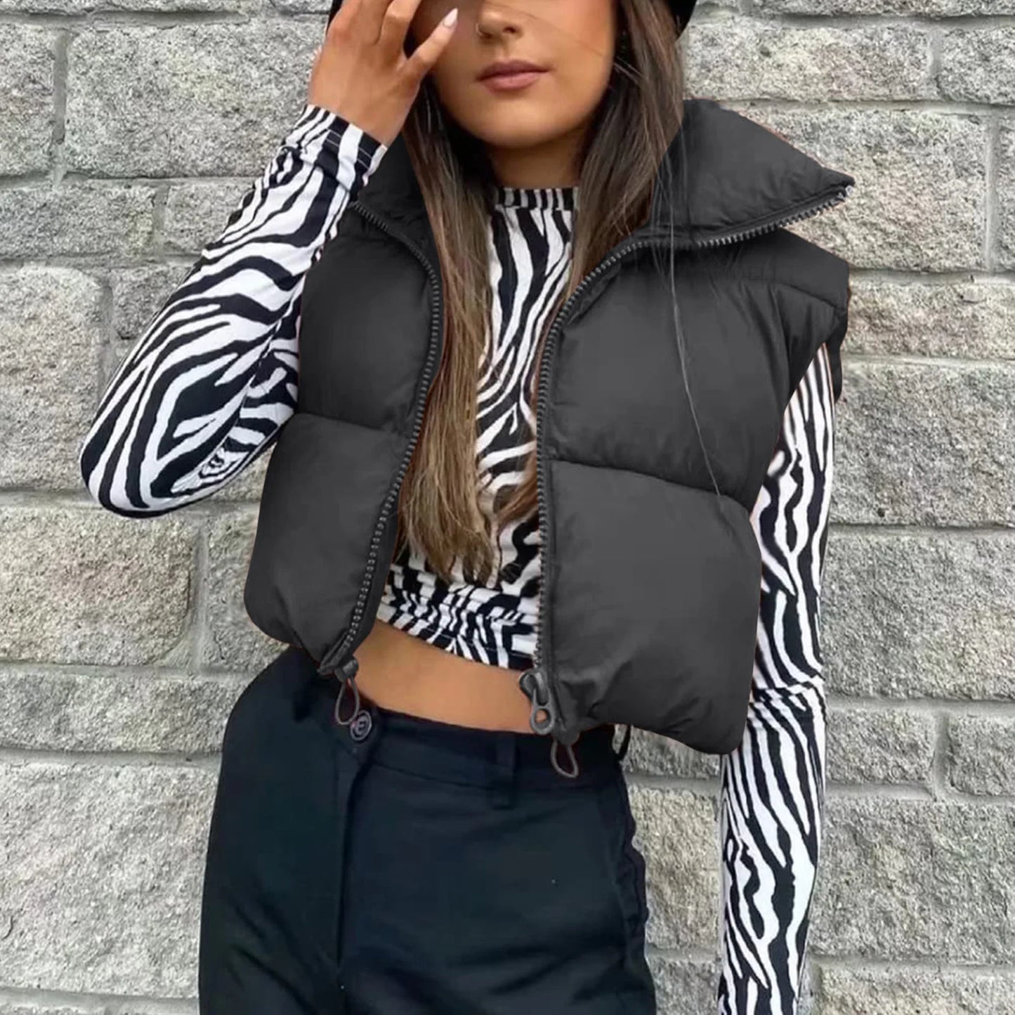 LIVIA STEPPWESTE MIT HOHEM KRAGEN