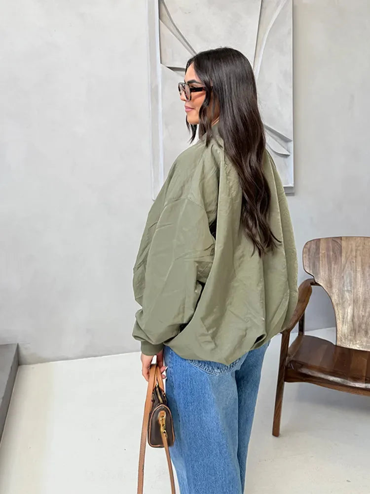 MAELLE BOMBERJACKE MIT STEHKRAGEN – KHAKI & OVERSIZED