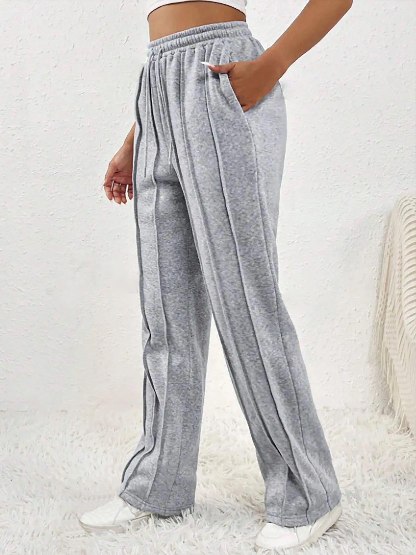 RAVENNA JOGGER – LOCKERE FREIZEITHOSE MIT STREIFEN FÜR DAMEN