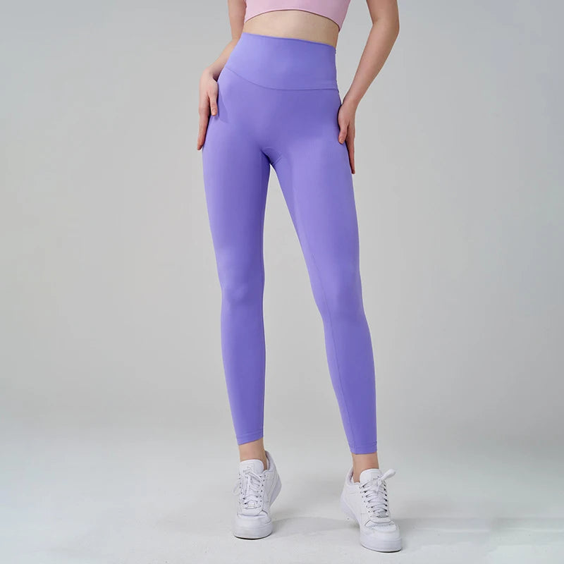 NAIROBI LEGGINGS – NAHTLOSE SPORTLEGGINGS MIT HOHER TAILLE UND STRETCH