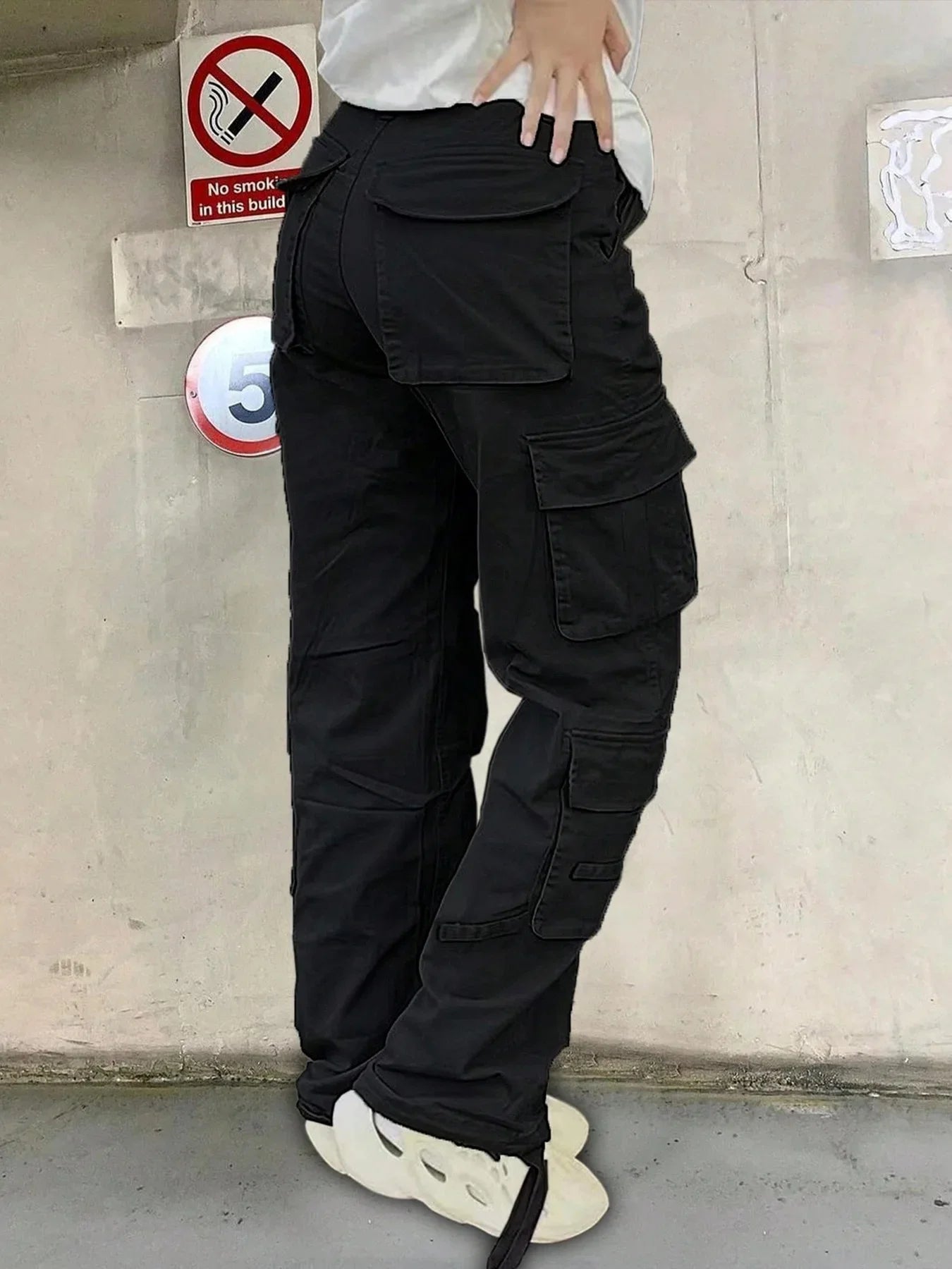 DAKOTA CARGOHOSE MIT HOHEM BUND UND STRAIGHT FIT FÜR DAMEN