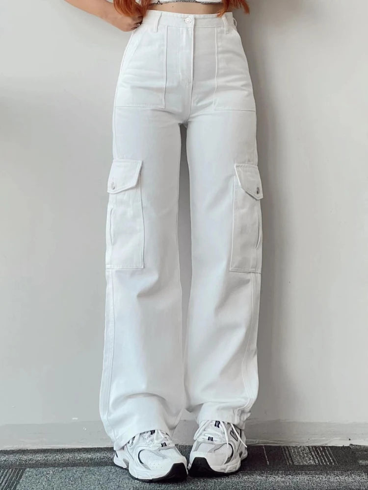 VERONA CARGOHOSE MIT WEITEM BEIN UND UTILITY-TASCHEN