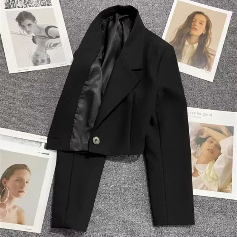 CROPPED BLAZER MIT REVERS