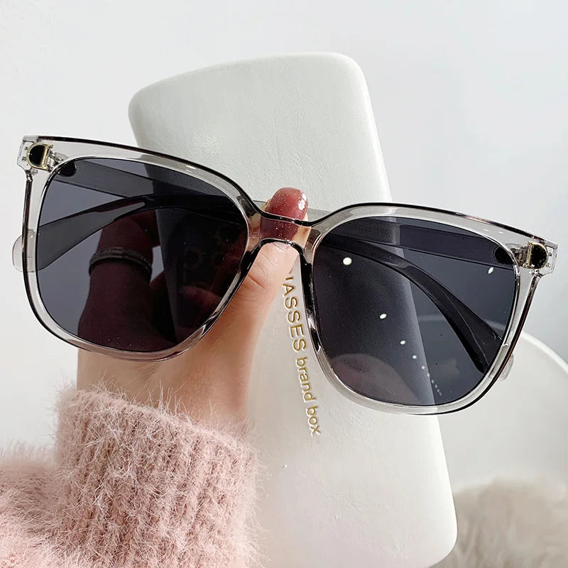 SOLÉA SONNENBRILLE – DAMEN-SONNENBRILLE ÜBERGROß IN SCHWARZ MIT GRADIENT-GLÄSERN, AUS KUNSTSTOFF