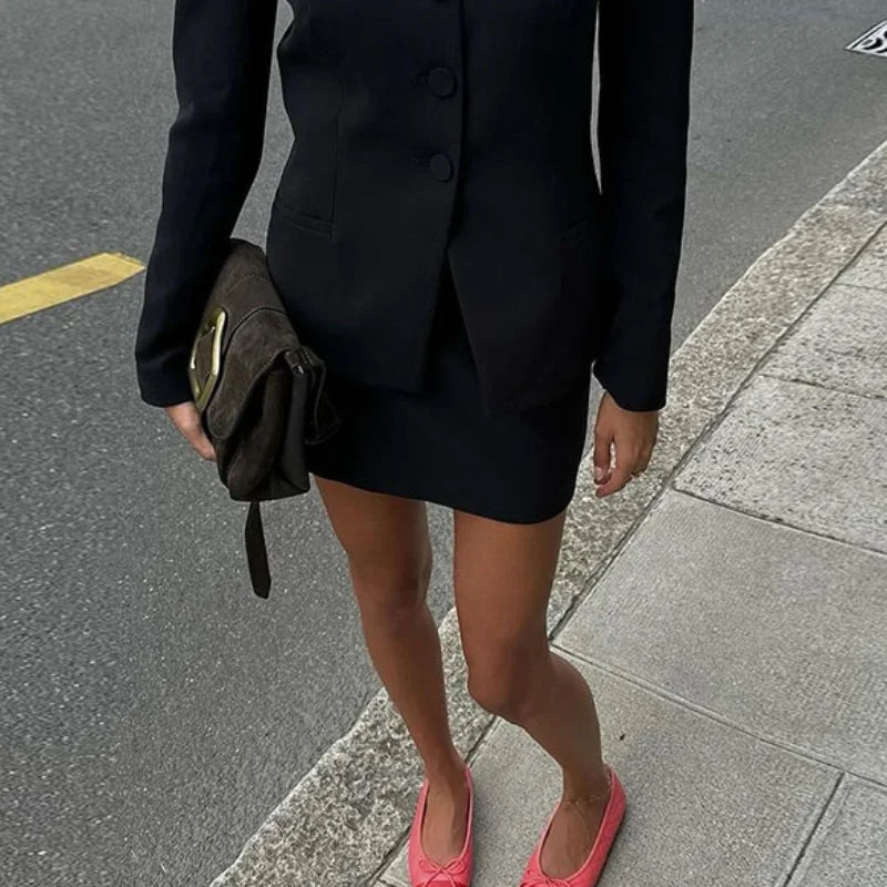 Cassandra – Elegantes Blazer-Rock-Set 3