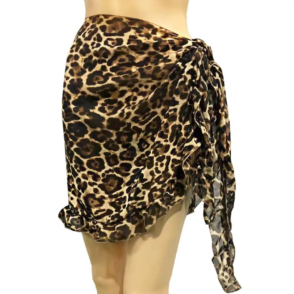 SOFI | WRAP KURZER CHIFFON-SARONG ALS STRANDÜBERWURF