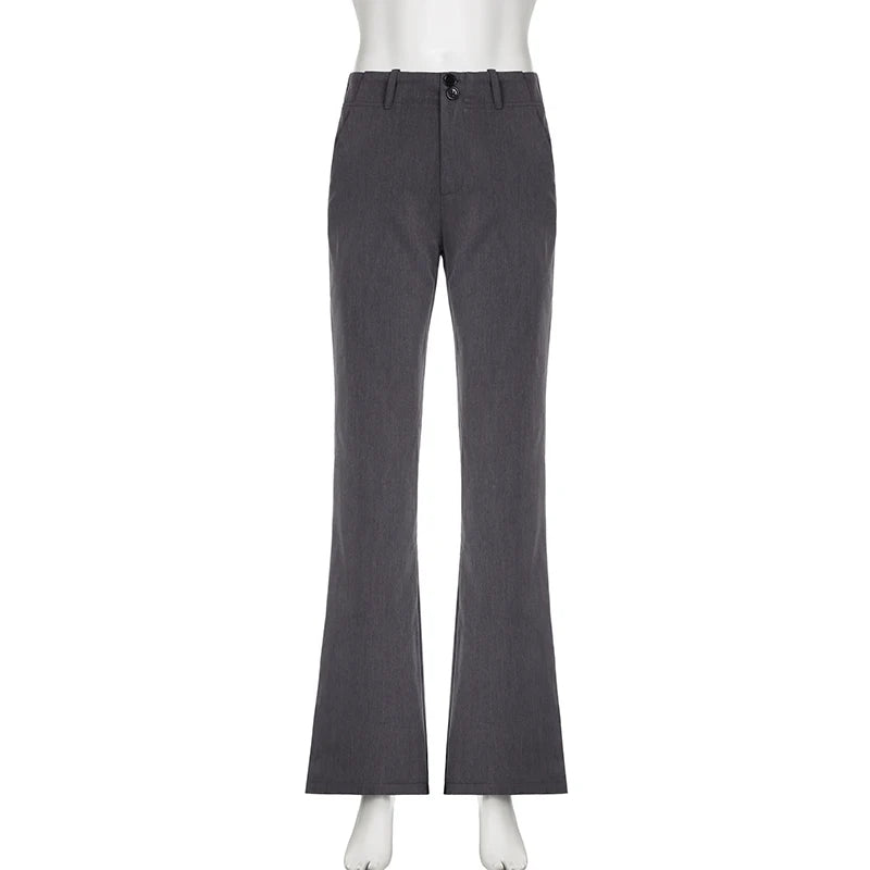 LUCIA FLARED-HOSE MIT FIGURBETONTEM SCHNITT