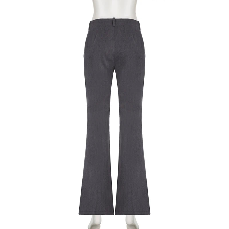 LUCIA FLARED-HOSE MIT FIGURBETONTEM SCHNITT