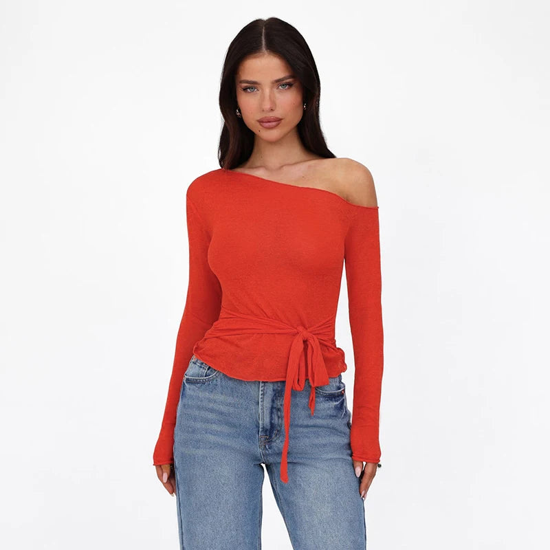 MIRA – LANGARMSHIRT MIT SCHULTER-AUSSCHNITT IN ORANGE