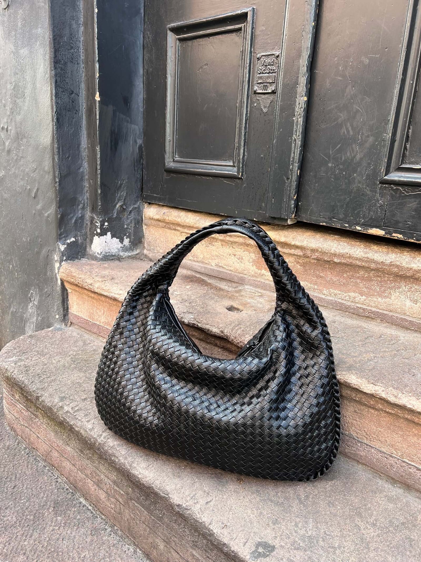 Variant image for Damen Handtasche Schwarz Größe XL Kunstleder Geflochten-2