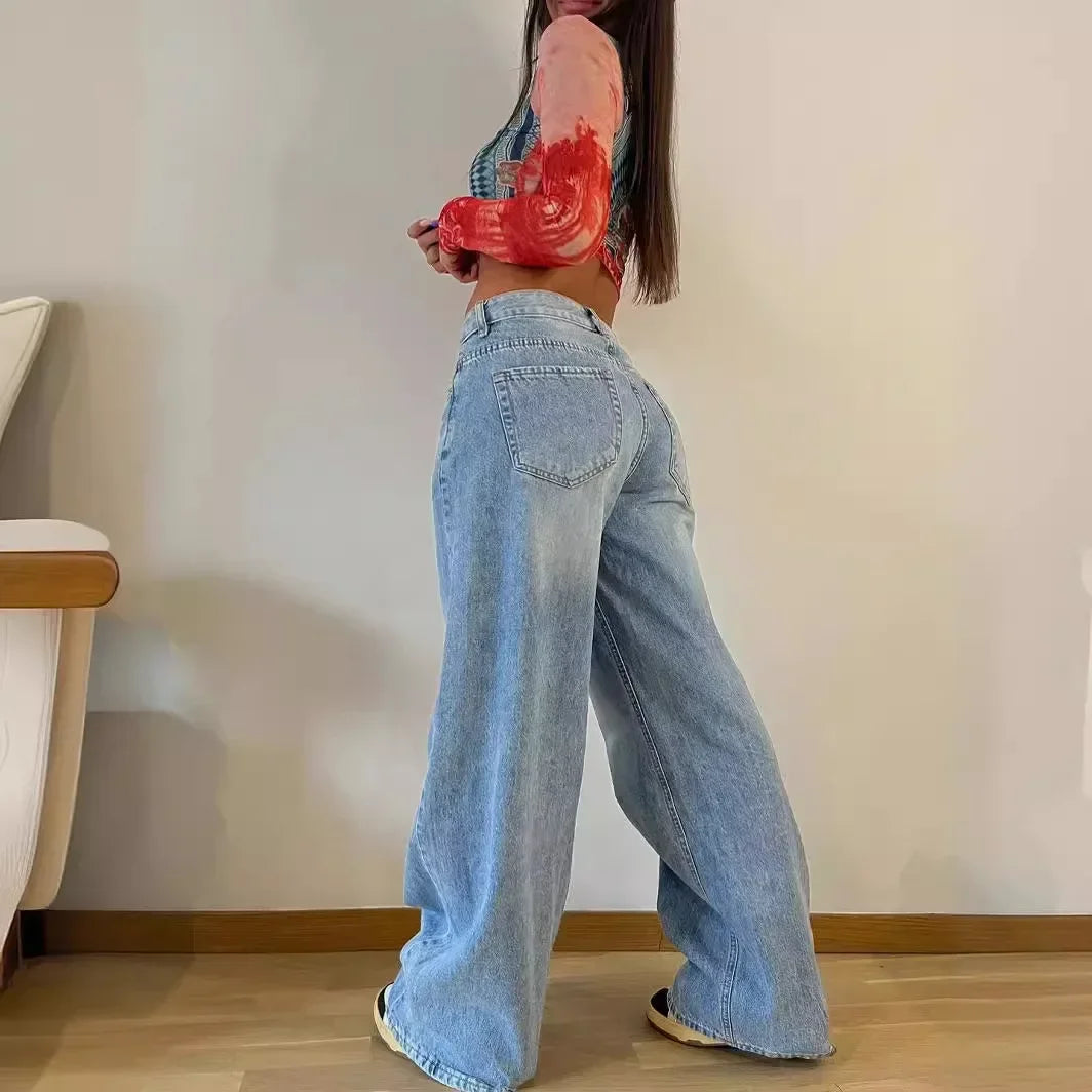 JAMILA WEIT GESCHNITTENE JEANS