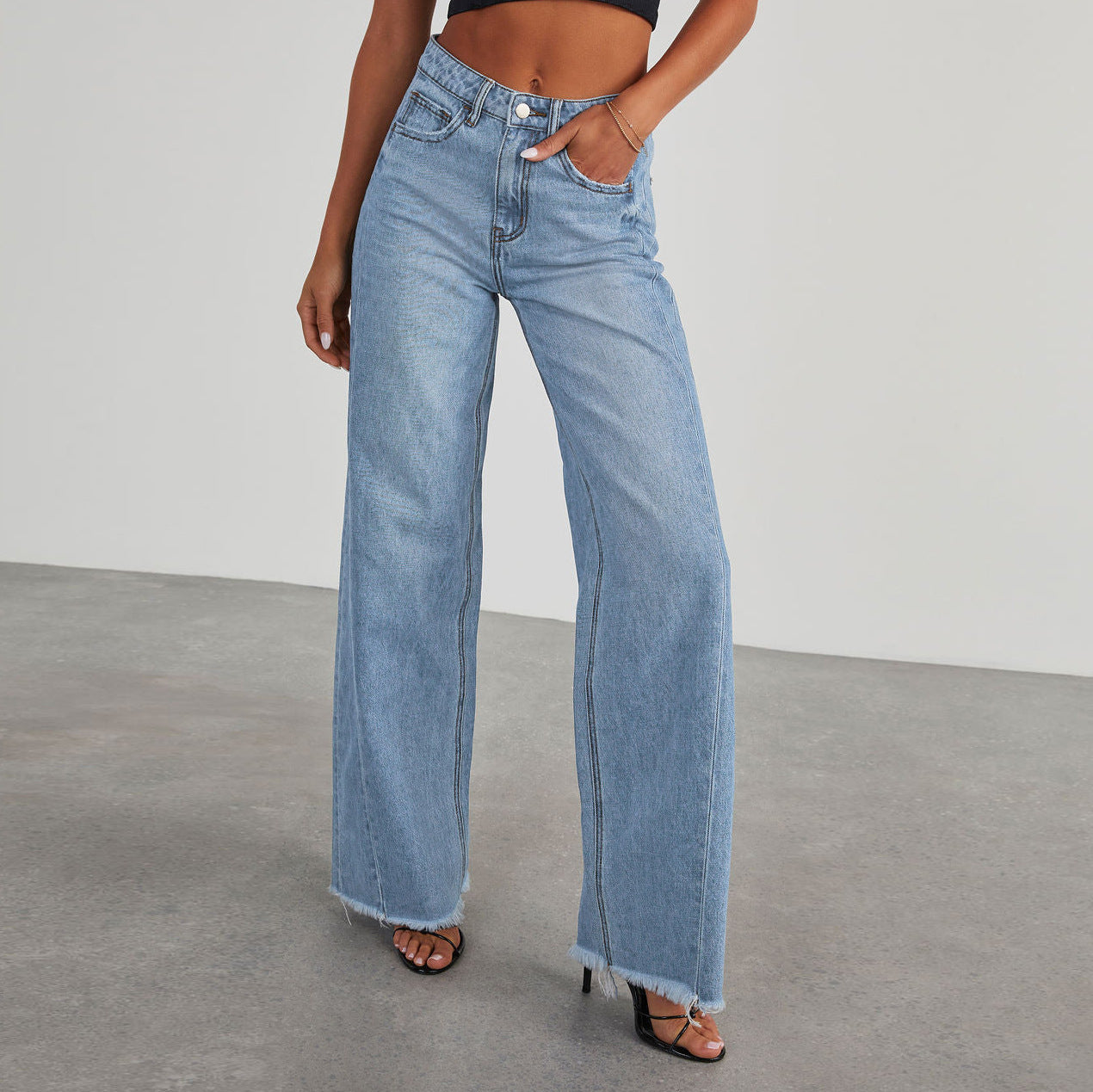 HIGH-WAIST JEANS DAMEN