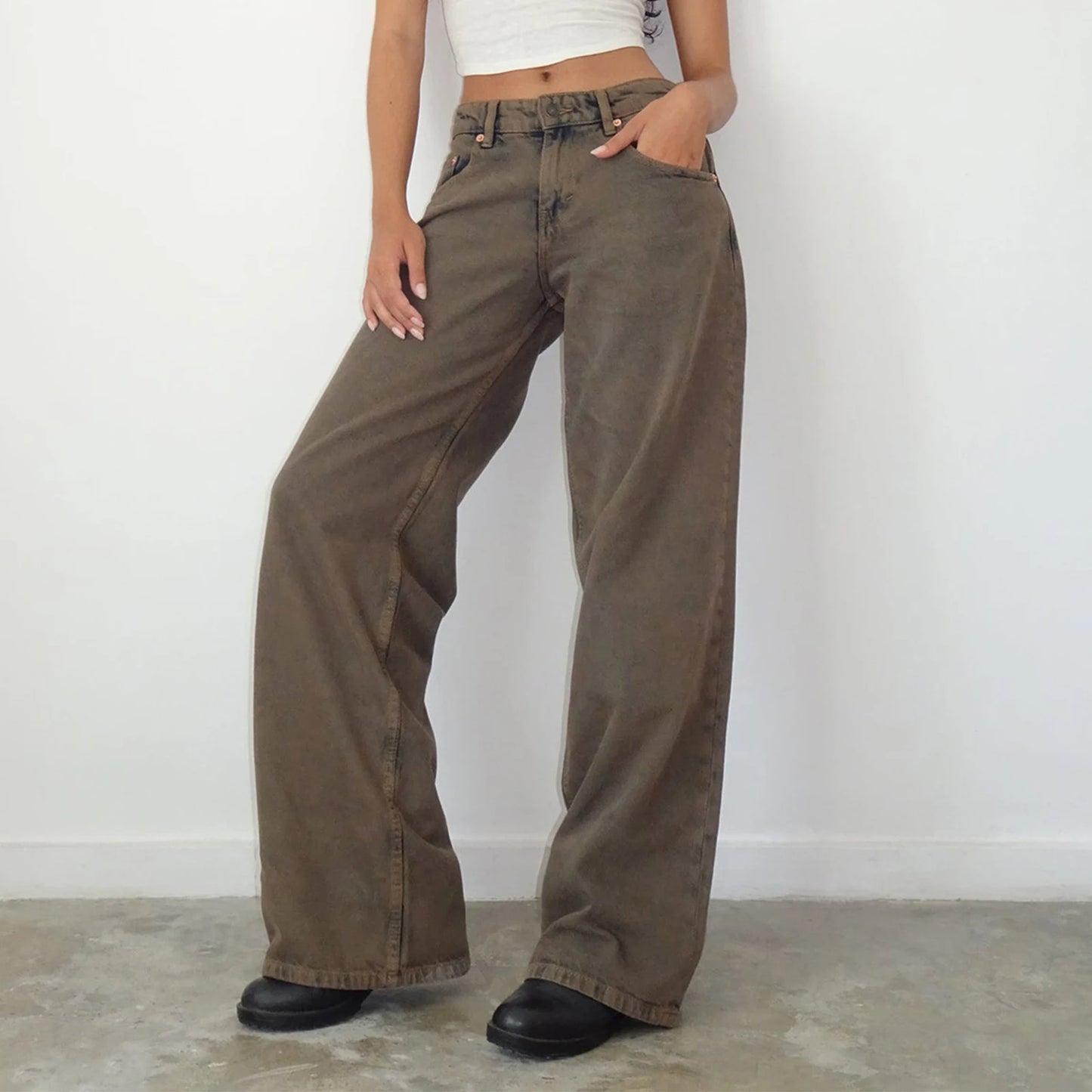AVENIA SCHLAGHOSE – LOW-WAIST JEANSHOSE IM LOCKEREN Y2K STYLE