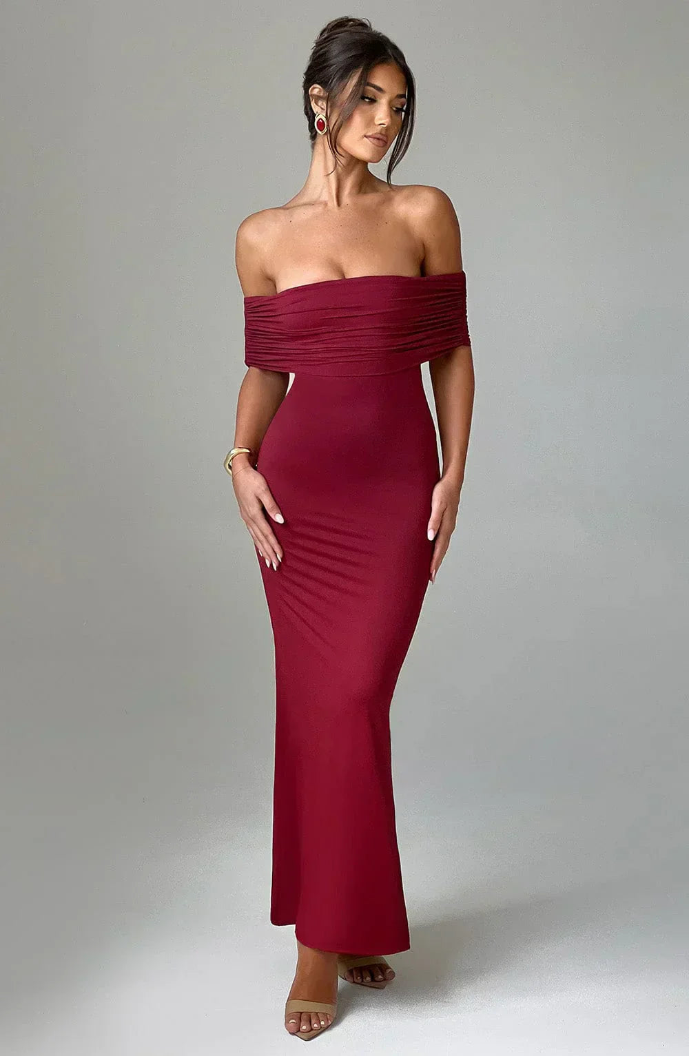 CELINE – OFF-SHOULDER ABENDKLEID