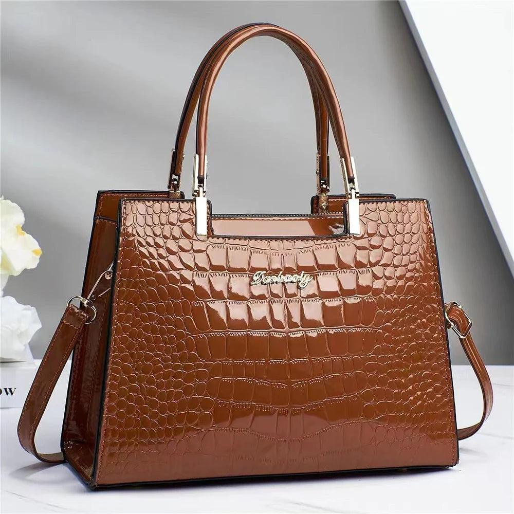Variant image for Damen Handtasche Schwarz Einheitsgröße Kunstleder mit Krokodilleder-Optik-2