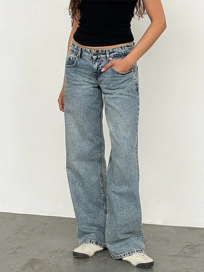 MALEA JEANS IN HELLWASCHUNG
