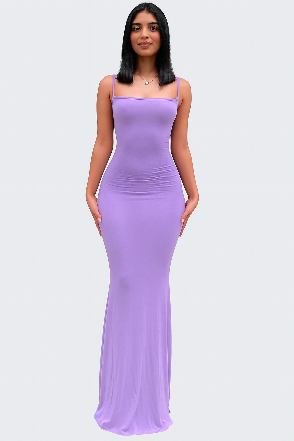 ZARINA – FIGURBETONTES MAXIKLEID MIT SPAGHETTITRÄGERN