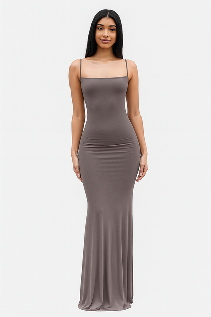 ZARINA – FIGURBETONTES MAXIKLEID MIT SPAGHETTITRÄGERN