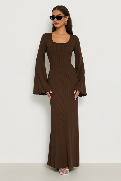 ISALINA LANG – ELEGANTES UND TRENDIGES DAMENKLEID FÜR JEDEN ANLASS