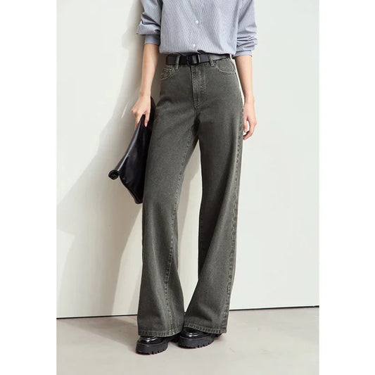 MILANO DENIMHOSE GERADE GESCHNITTEN IM MINIMAL STYLE MIT HIGH WAIST