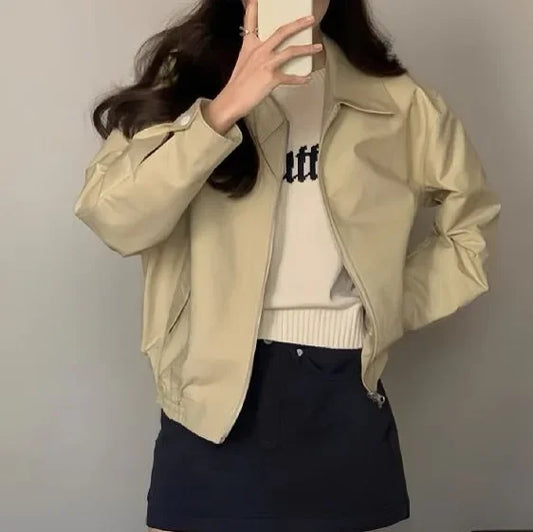 NOVA JACKE – LEICHTE ÜBERGANGSJACKE IN KHAKI