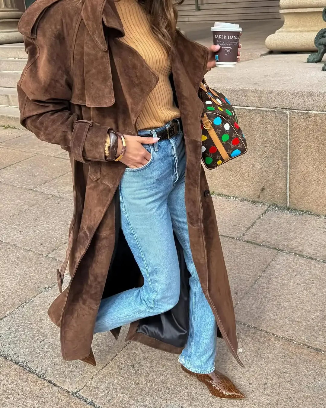 VALENCIA TRENCHCOAT – ELEGANTE JACKE IN KAFFEEBRAUN