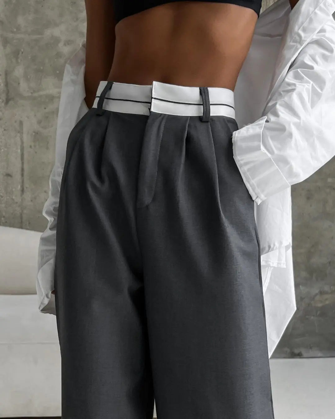 LEONORA HIGH-WAIST HOSE – WEIT & ELEGANT