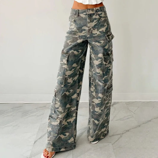 RILEY CARGOHOSE – CAMOUFLAGE-HOSE MIT WEITEM BEIN UND TASCHEN