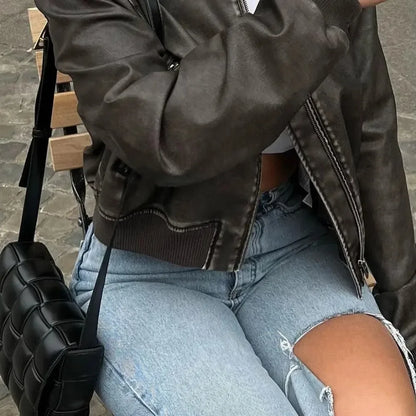 ELENYA BOMBERJACKE – CROPPED STREETSTYLE STATEMENT