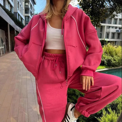 LYANNA JOGGINGANZUG – 2-TEILIG & PREMIUM COMFY