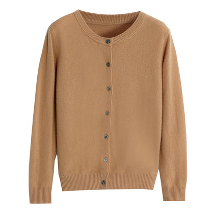 VERONA CARDIGAN MIT KNÖPFEN UND V-AUSSCHNITT IN VIELEN FARBVARIANTEN