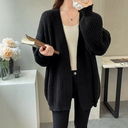 KUSHIRO STRICKJACKE OVERSIZE AUS RIPPSTRICK MIT TASCHEN