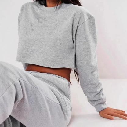 AMIRA SWEATSHIRT – CROPPED STYLE MIT LÄSSIGEM FLAIR